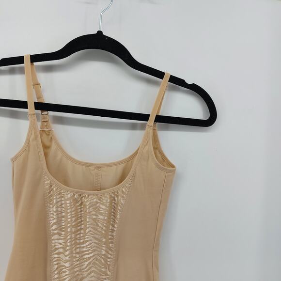 Ekouaer Womens Dress Slip Beige Stretch US Size 6 Full Cami - Picture 16 of 16